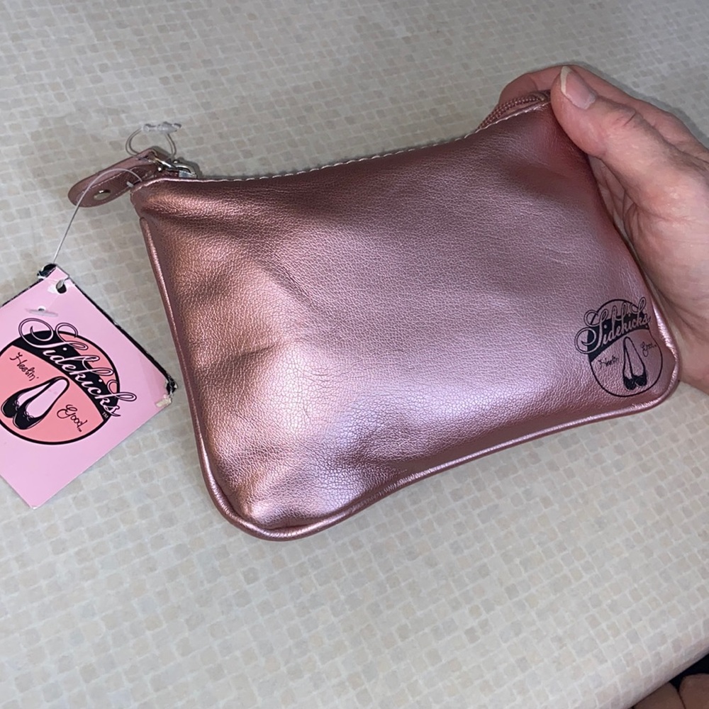 Sidekicks slippers with bag